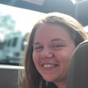 Meet your Posher, Abby